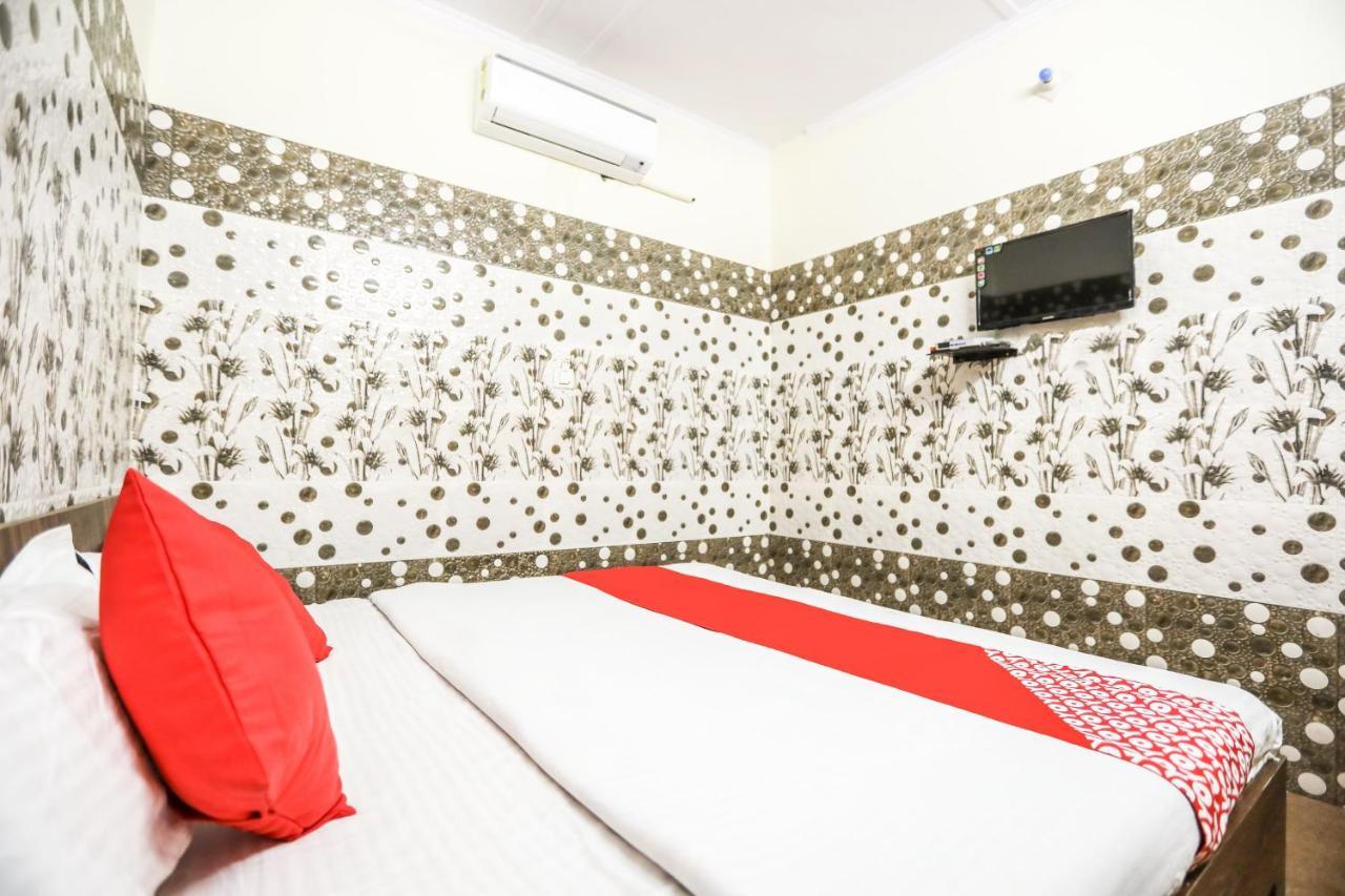Oyo 71693 Starlight Hotel Gangānagar Exterior photo