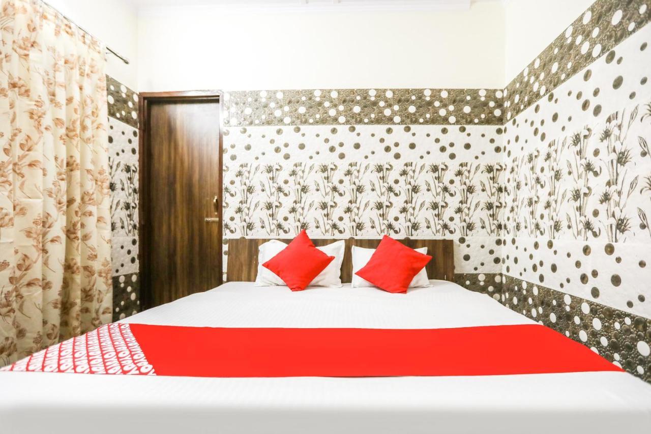 Oyo 71693 Starlight Hotel Gangānagar Exterior photo